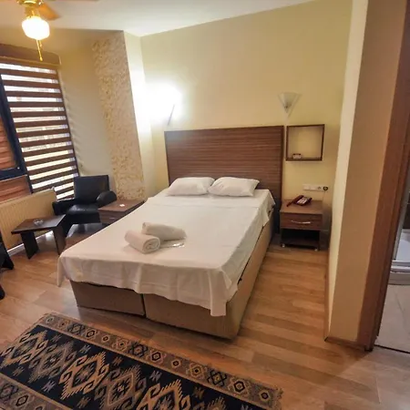 Hotel Blue *