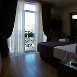 Blue Hotel