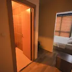 Hotel Blue *
