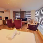 Hotel Blue
