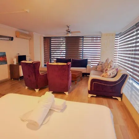 Hotel Blue